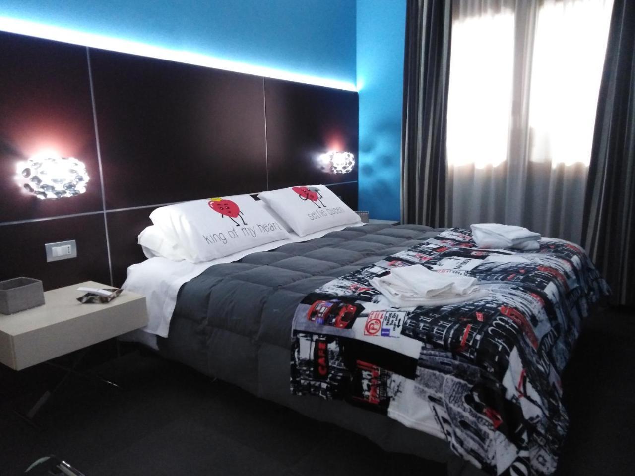 Manu'S Guest Suite Козенца Екстериор снимка